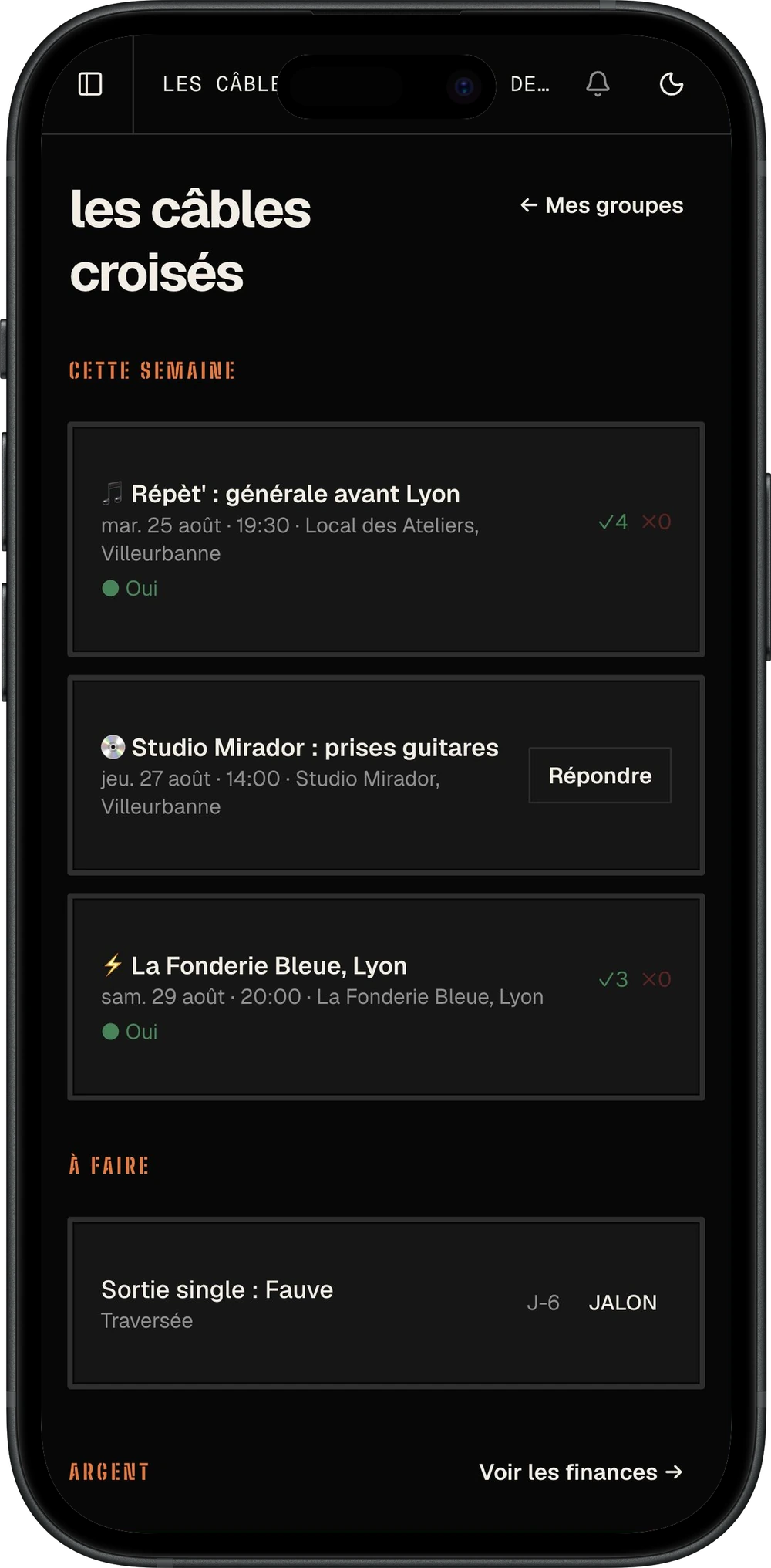 Accueil d'un groupe sur téléphone : les trois dates de la semaine avec les présences confirmées et une invitation en attente de réponse, puis le prochain jalon de sortie à J-6.